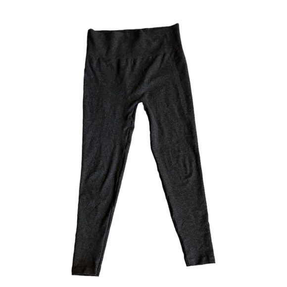 {Feathers Maternity} Double lined Stretchy Leggings - Picture 1 of 4